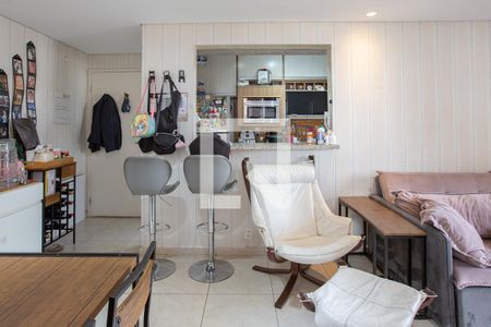Apartamento à venda com 64m², 2 quartos e 1 vaga Apartamento à venda com 64m², 2 quartos e 1 vagaSala