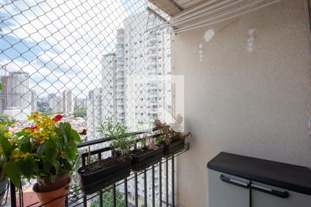 Apartamento à venda com 64m², 2 quartos e 1 vaga Apartamento à venda com 64m², 2 quartos e 1 vagaSacada