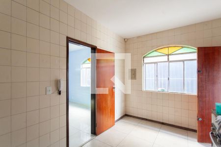 Casa para alugar com 360m², 3 quartos e 2 vagasCozinha