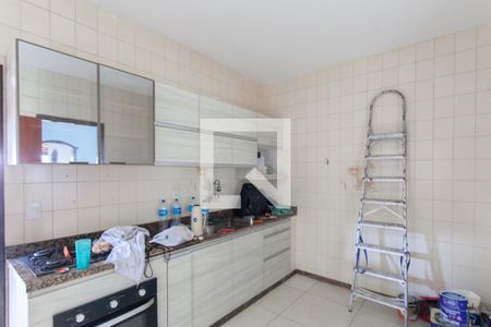 Casa para alugar com 360m², 3 quartos e 2 vagasCozinha