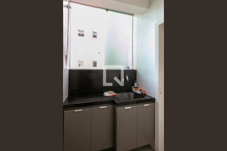 Detalhe da área de serviço de apartamento à venda com 4 quartos, 180m² em Palmares, Belo Horizonte