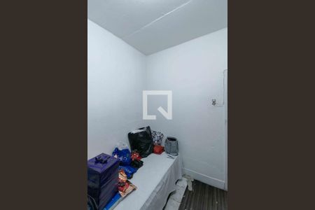 Casa à venda com 360m², 3 quartos e 4 vagas Casa à venda com 360m², 3 quartos e 4 vagasQuarto 2