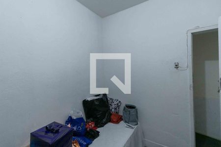 Casa à venda com 360m², 3 quartos e 4 vagas Casa à venda com 360m², 3 quartos e 4 vagasQuarto 2