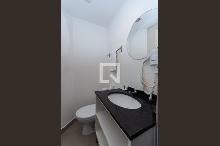 Banheiro de apartamento à venda com 1 quarto, 36m² em Bom Retiro, São Paulo