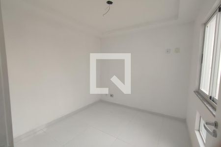 1º Pav - Quarto 1 de casa de condomínio à venda com 4 quartos, 150m² em Taquara, Rio de Janeiro