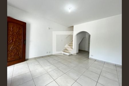 Sala de casa para alugar com 3 quartos, 150m² em Vila Paulista, São Paulo