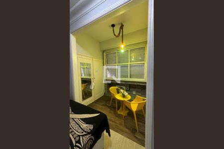 Sala/Quarto de kitnet/studio à venda com 1 quarto, 45m² em Copacabana, Rio de Janeiro