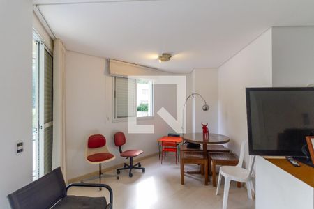 Sala de apartamento para alugar com 2 quartos, 100m² em Alto de Pinheiros, São Paulo