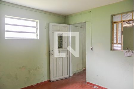 Casa à venda com 280m², 3 quartos e 2 vagas Casa à venda com 280m², 3 quartos e 2 vagasEdícula