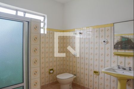 Casa à venda com 280m², 3 quartos e 2 vagas Casa à venda com 280m², 3 quartos e 2 vagasBanheiro