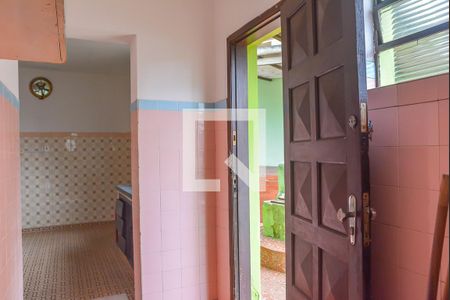 Casa à venda com 280m², 3 quartos e 2 vagas Casa à venda com 280m², 3 quartos e 2 vagasÁrea de Serviço