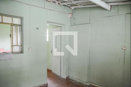 Casa à venda com 280m², 3 quartos e 2 vagas Casa à venda com 280m², 3 quartos e 2 vagasEdícula