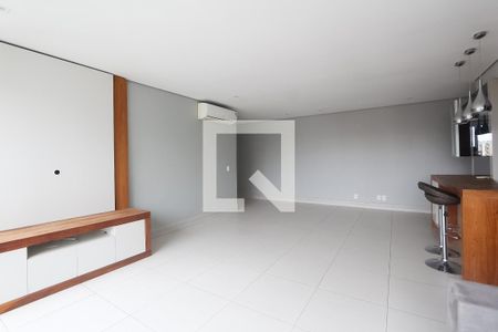 Sala de apartamento à venda com 1 quarto, 95m² em Auxiliadora, Porto Alegre