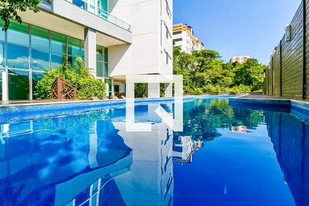 Apartamento à venda com 95m², 1 quarto e 2 vagasÁrea comum - Piscina