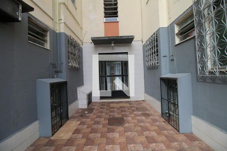 Apartamento para alugar com 48m², 2 quartos e sem vagaFachada e portaria