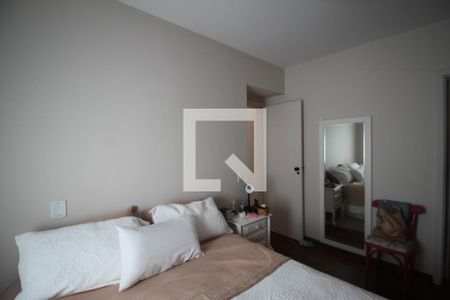 Quarto 1 de apartamento para alugar com 2 quartos, 82m² em Vila Marari, São Paulo