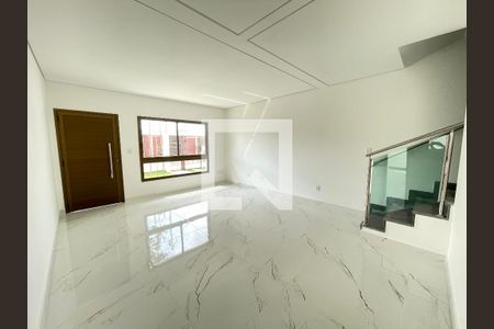 Sala de casa à venda com 3 quartos, 156m² em Trevo, Belo Horizonte