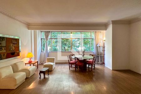 Apartamento à venda com 130m², 3 quartos e sem vagaSala