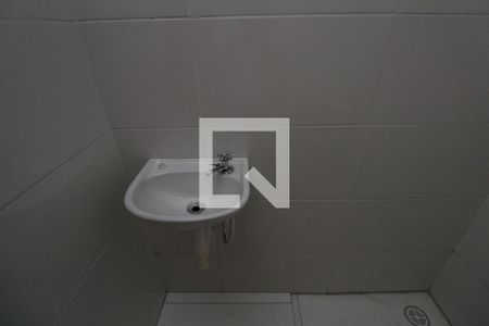 Apartamento à venda com 34m², 2 quartos e sem vagaBanheiro