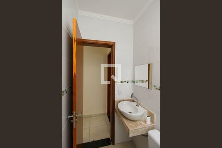 Casa à venda com 88m², 3 quartos e 2 vagasBanheiro