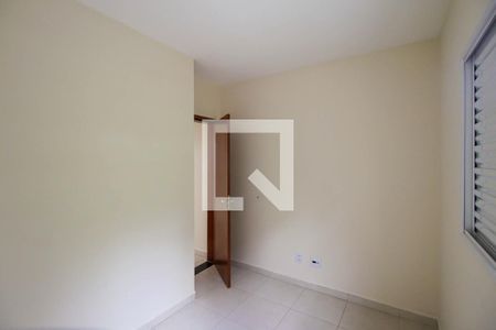Casa à venda com 88m², 3 quartos e 2 vagasQuarto 3