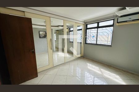 Suite 1 de apartamento para alugar com 3 quartos, 112m² em Setor Campinas, Goiânia
