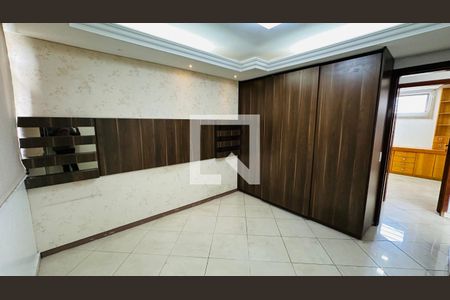 Sala de apartamento para alugar com 3 quartos, 112m² em Setor Campinas, Goiânia