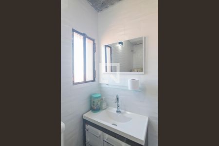 Lavabo de casa à venda com 3 quartos, 200m² em Jardim Monte Libano, Santo André