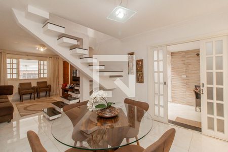 Sala de casa à venda com 3 quartos, 120m² em Jardim Soraia, São Paulo