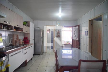 Casa à venda com 120m², 2 quartos e 2 vagasCozinha
