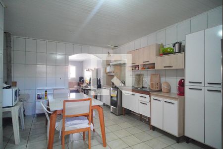Casa à venda com 120m², 2 quartos e 2 vagasCozinha