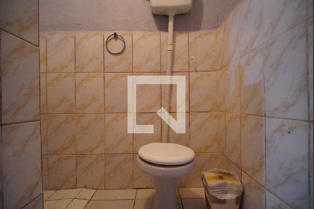 Casa à venda com 120m², 2 quartos e 2 vagasBanheiro da Suíte