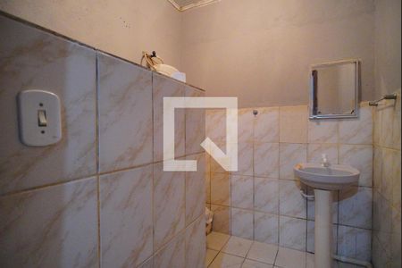 Casa à venda com 120m², 2 quartos e 2 vagasBanheiro da Suíte