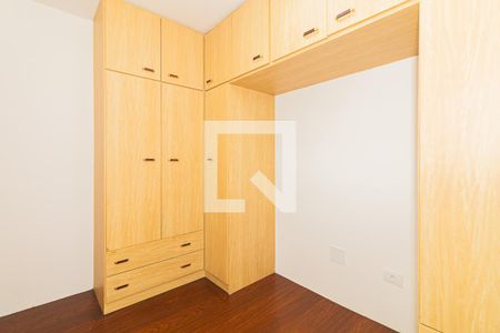 Quarto 2 de apartamento para alugar com 2 quartos, 57m² em Vila Gustavo, São Paulo