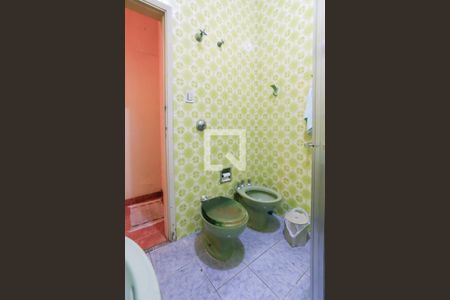 Casa à venda com 100m², 4 quartos e 4 vagasBanheiro