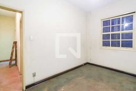 Casa à venda com 100m², 4 quartos e 4 vagasQuarto 3