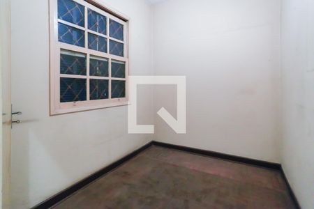 Casa à venda com 100m², 4 quartos e 4 vagasQuarto 2