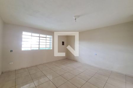 Quarto de casa para alugar com 1 quarto, 55m² em Vila Dona Sara, São Paulo