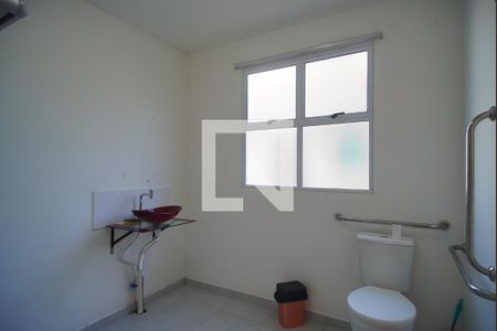 Banheiro de apartamento à venda com 1 quarto, 47m² em Feitoria, São Leopoldo
