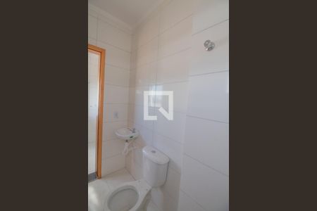 Banheiro de kitnet/studio à venda com 1 quarto, 24m² em Vila Alpina, São Paulo