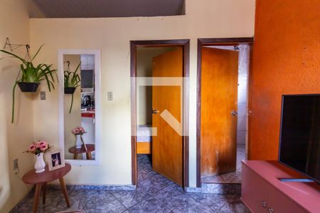 Sala 2 de casa à venda com 4 quartos, 160m² em Bussocaba, Osasco