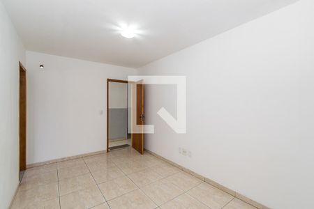 Sala de apartamento para alugar com 2 quartos, 58m² em Olaria, Rio de Janeiro