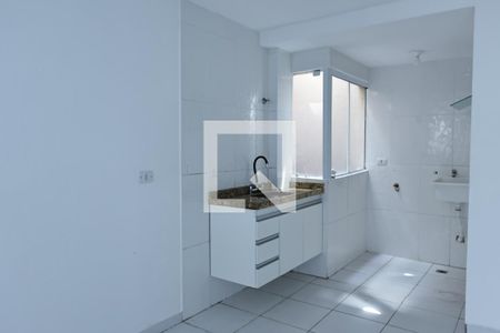 sala/cozinha/lavanderia de kitnet/studio para alugar com 0 quarto, 20m² em Vila Baruel, São Paulo