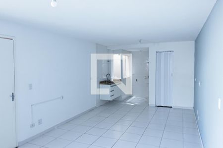 sala/cozinha/lavanderia de kitnet/studio para alugar com 0 quarto, 20m² em Vila Baruel, São Paulo
