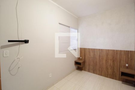 Quarto 2 - Suíte de apartamento para alugar com 2 quartos, 75m² em Granada, Uberlândia