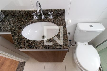 Apartamento para alugar com 43m², 1 quarto e 1 vagaDetalhe do banheiro