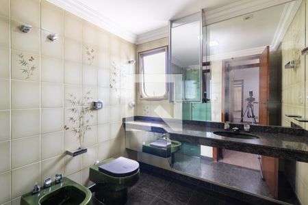 Apartamento para alugar com 240m², 3 quartos e 4 vagasBanheiro da Suíte 3