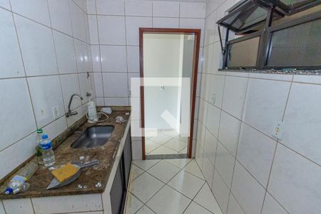 Apartamento para alugar com 75m², 2 quartos e sem vaga Apartamento para alugar com 75m², 2 quartos e sem vagaCozinha e Área de Serviço