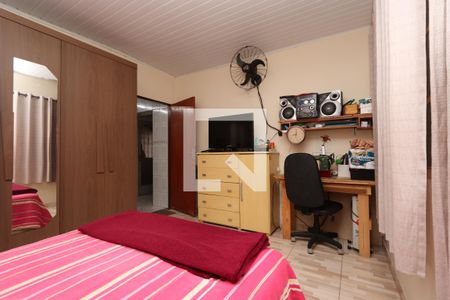 Quarto 1 Casa 1 de casa à venda com 4 quartos, 330m² em Vila Zelina, São Paulo