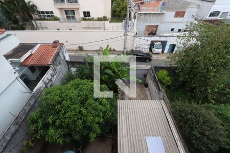 Casa à venda com 330m², 4 quartos e 6 vagasQuintal e entrada dos fundos